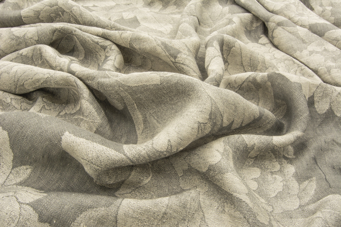 Flowers - Extra wide Jaquard Linen