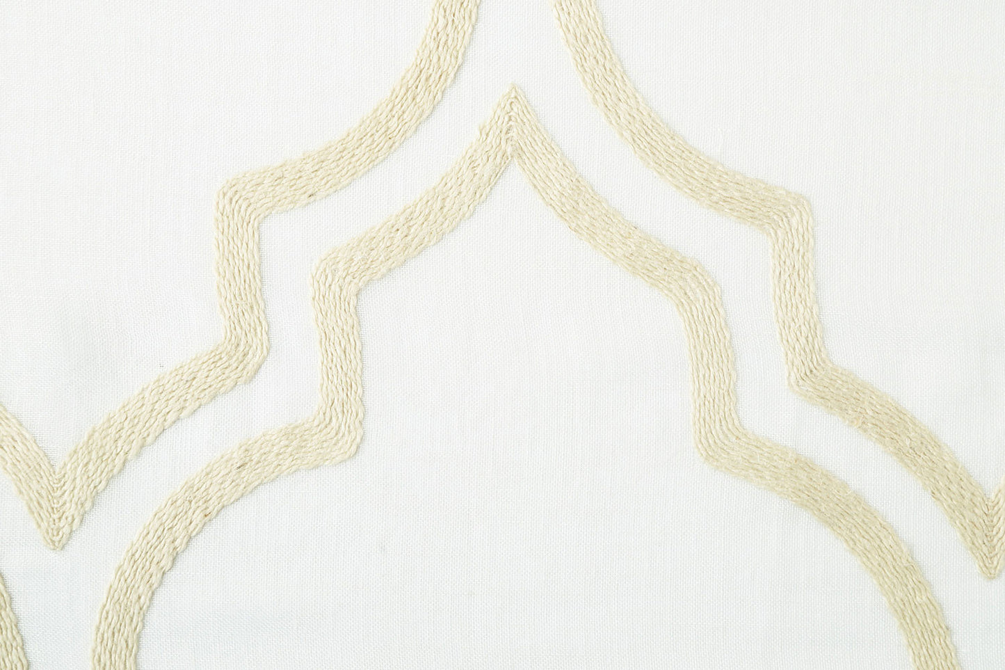 Spello - Extra wide Embroidered Linen mix voile