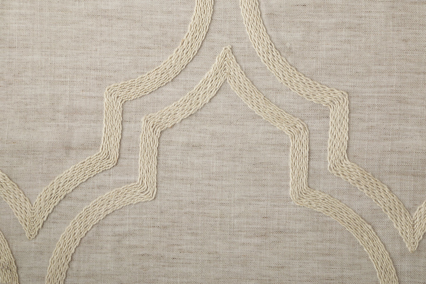 Spello - Extra wide Embroidered Linen mix voile