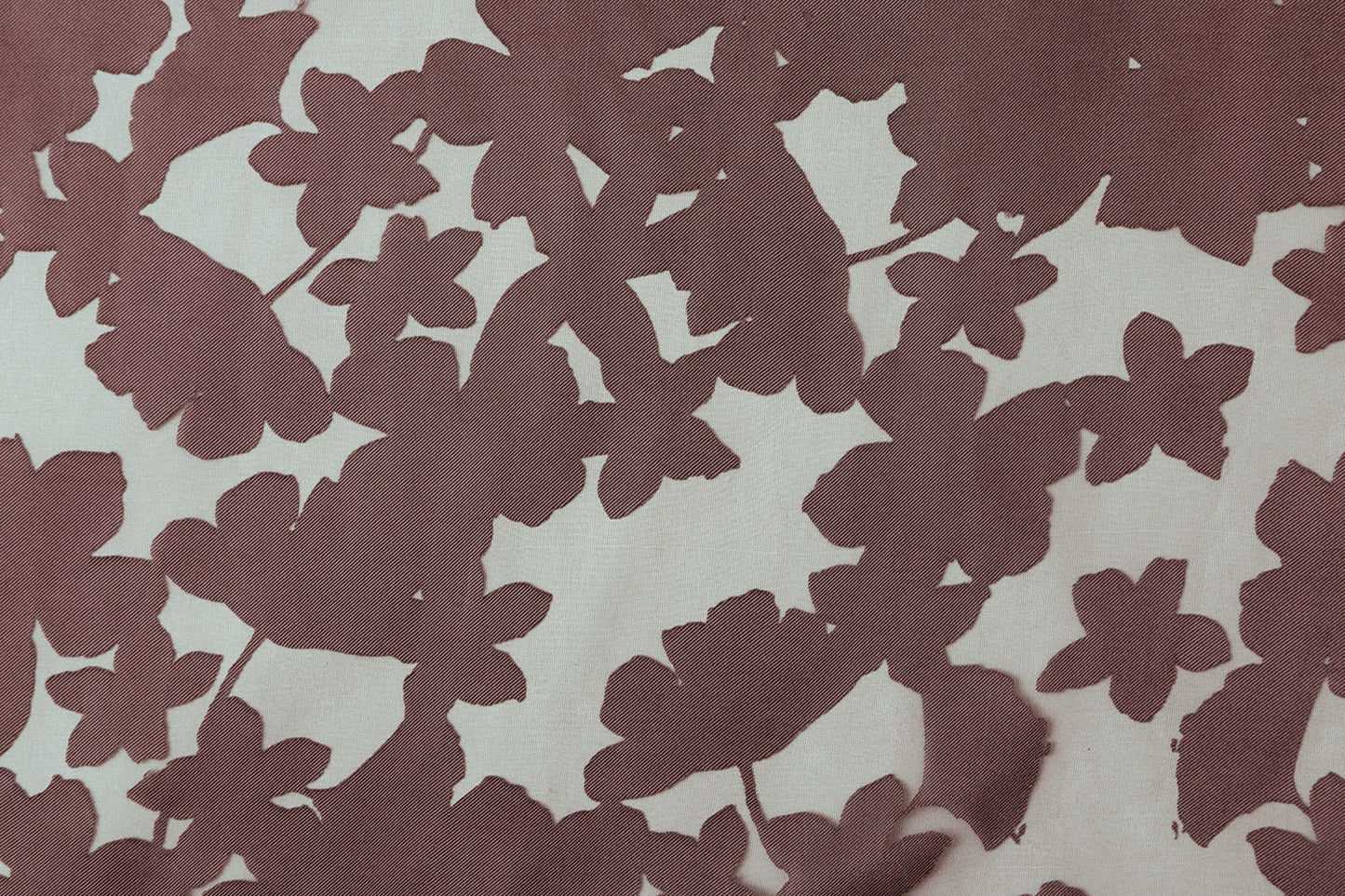 Villa Taranto - Extra wide Devore Ombre sheer