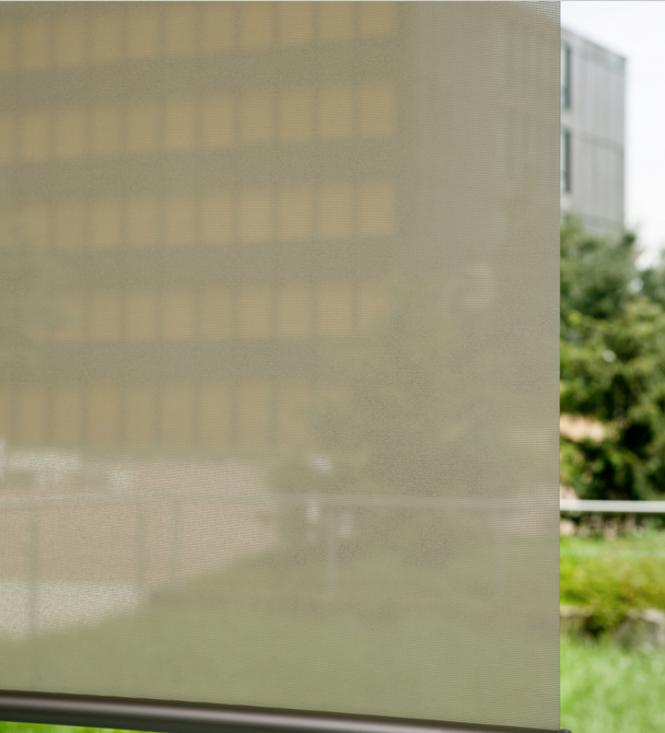 Shade IV 220R : Roller Blind Fabric - Glare & Heat Protection